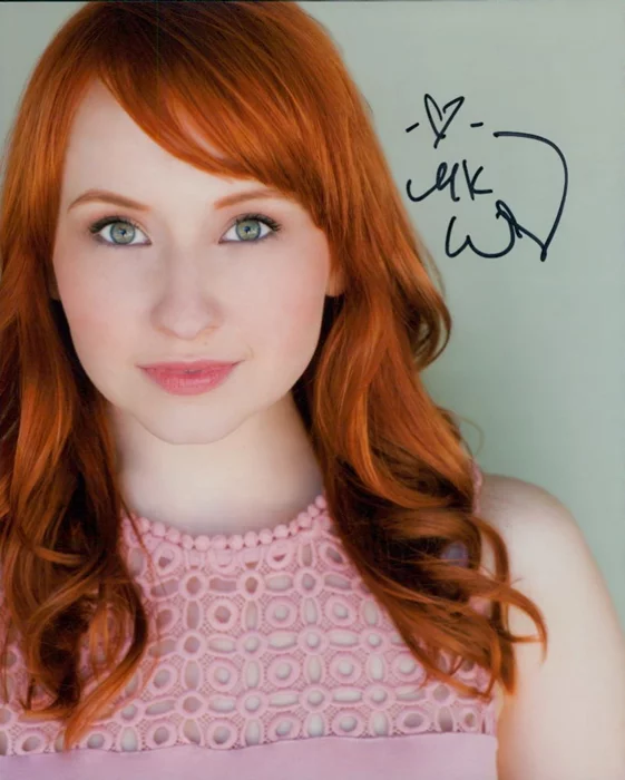 Mary Kate Wiles autograph