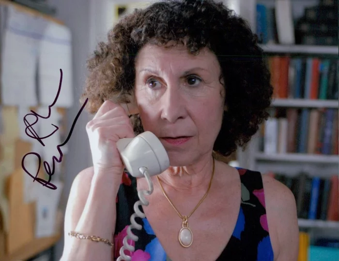 Rhea Perlman autograph