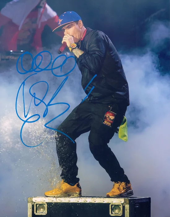 Vanilla Ice autograph