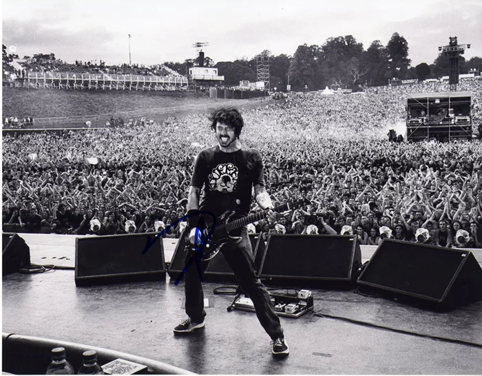 Dave Grohl autograph