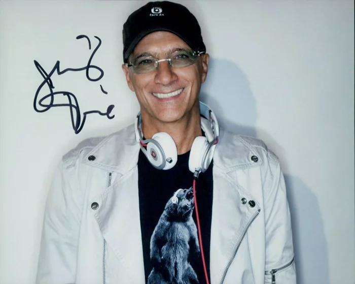 Jimmy Iovine autograph