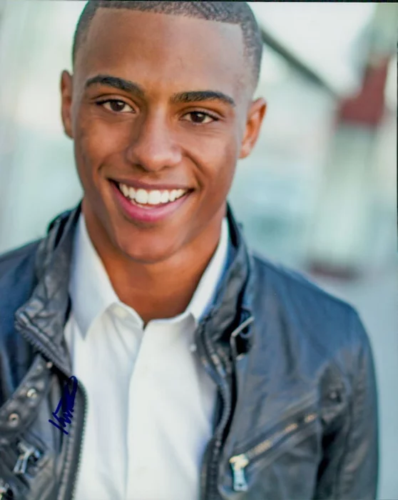 Keith Powell autograph