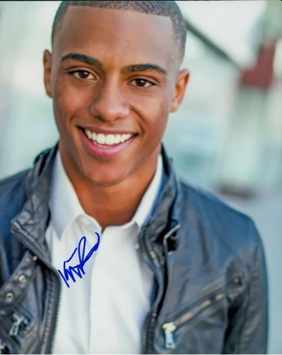 Keith Powell autograph