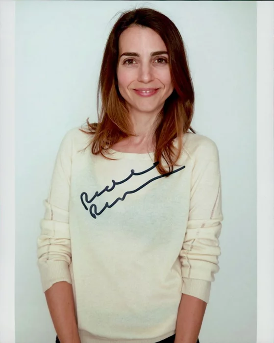Rachel Ramras autograph
