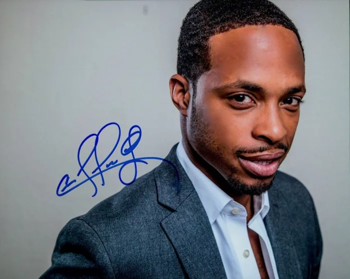 Cornelius Smith Jr. autograph