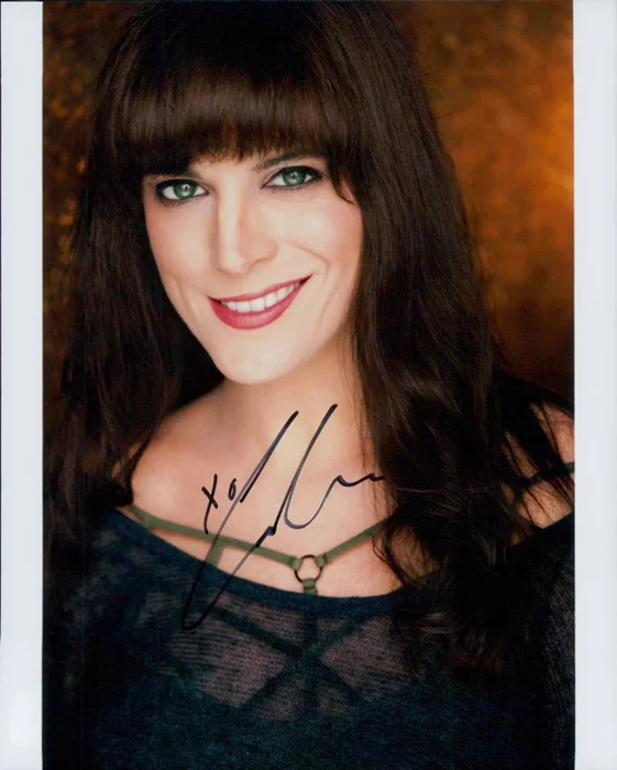 Calico Cooper autograph
