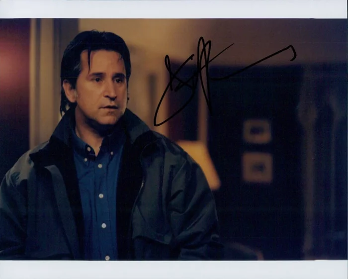 Anthony LaPaglia autograph