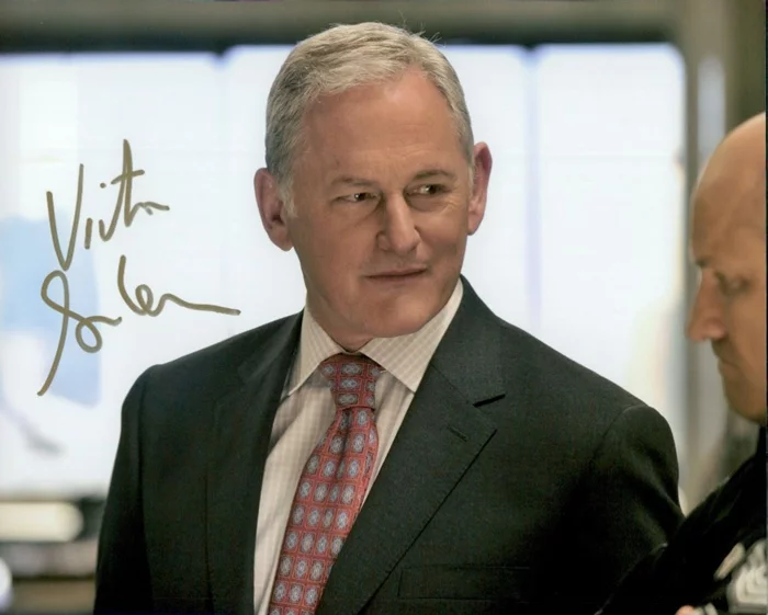 Victor Garber autograph