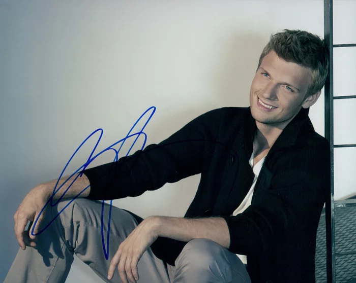 Nick Carter autograph