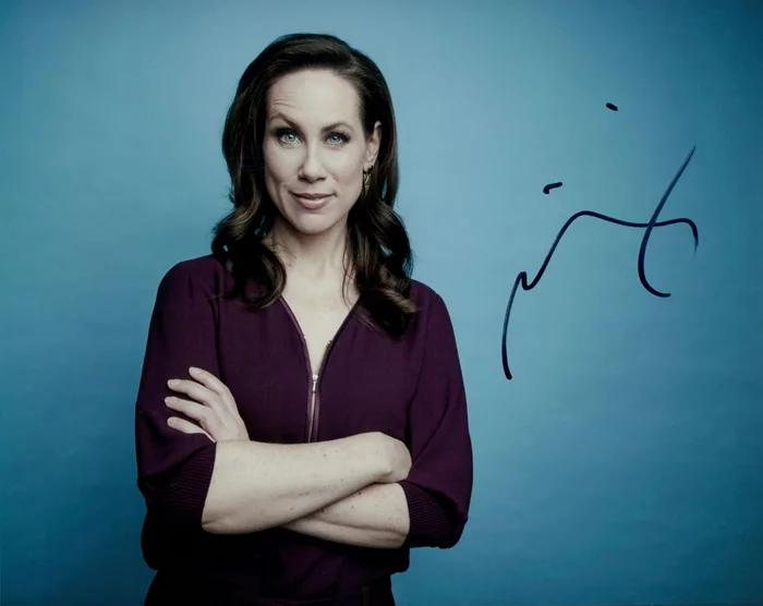 Miriam Shor autograph