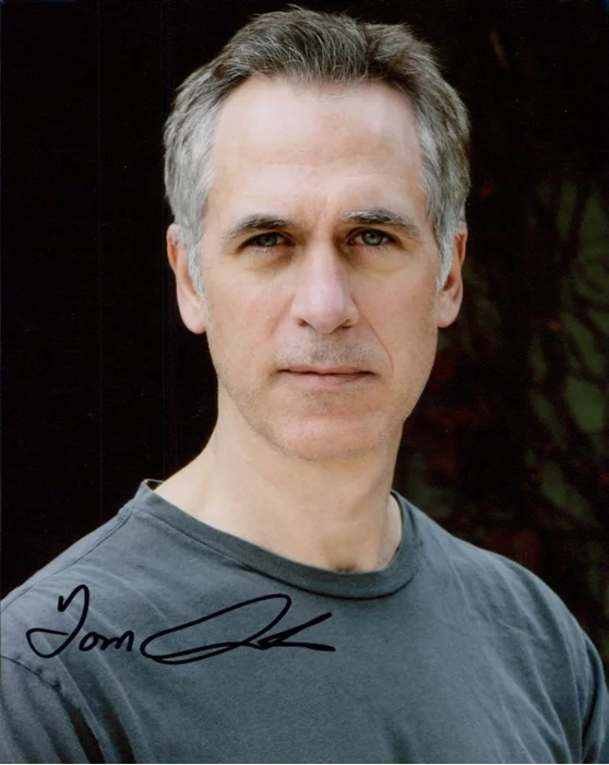 Tom Amandes autograph