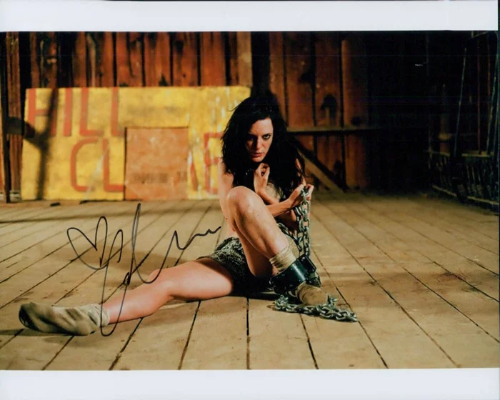 Calico Cooper autograph