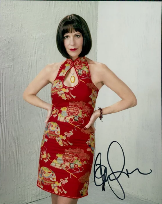 Ellen Greene autograph