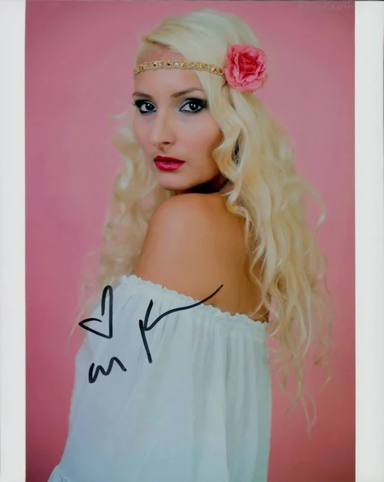 Casey Konkel autograph