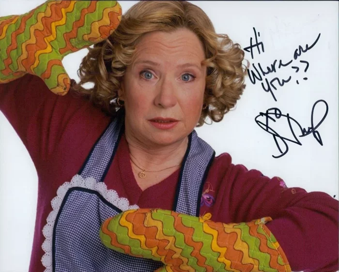 Debra Jo Rupp autograph