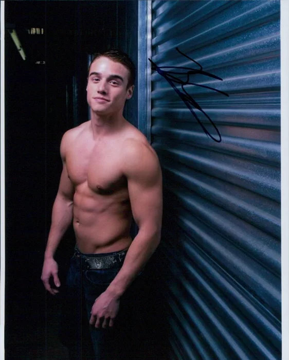 Brando Eaton autograph