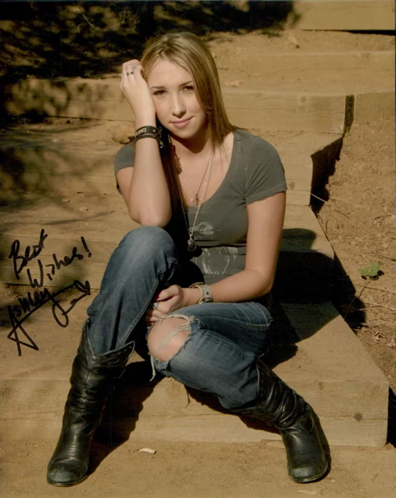 Ashley Edner autograph
