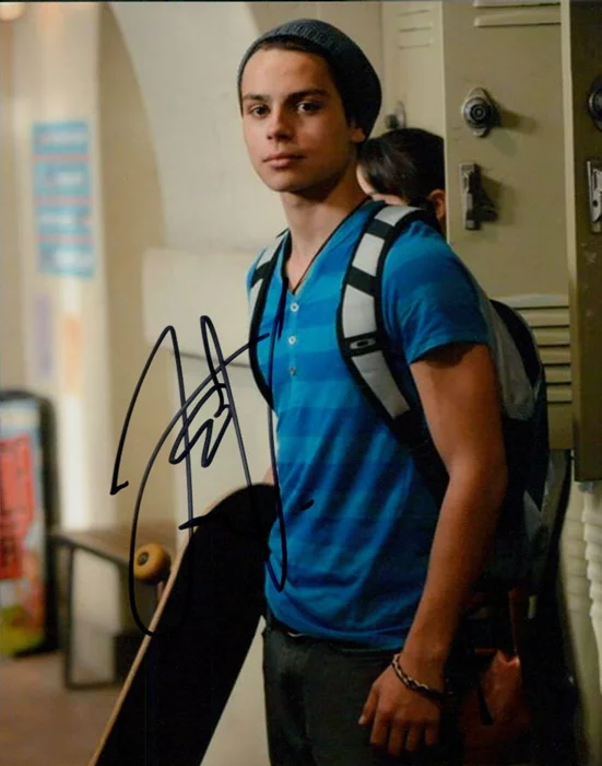 Jake T. Austin autograph