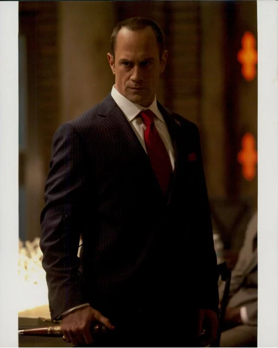 Christopher Meloni autograph