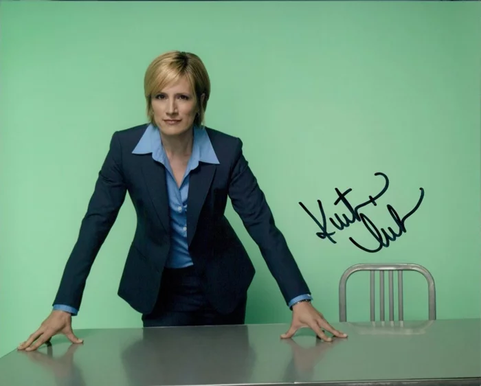 Kristen Nelson autograph