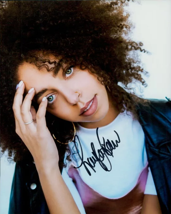Hayley Law autograph
