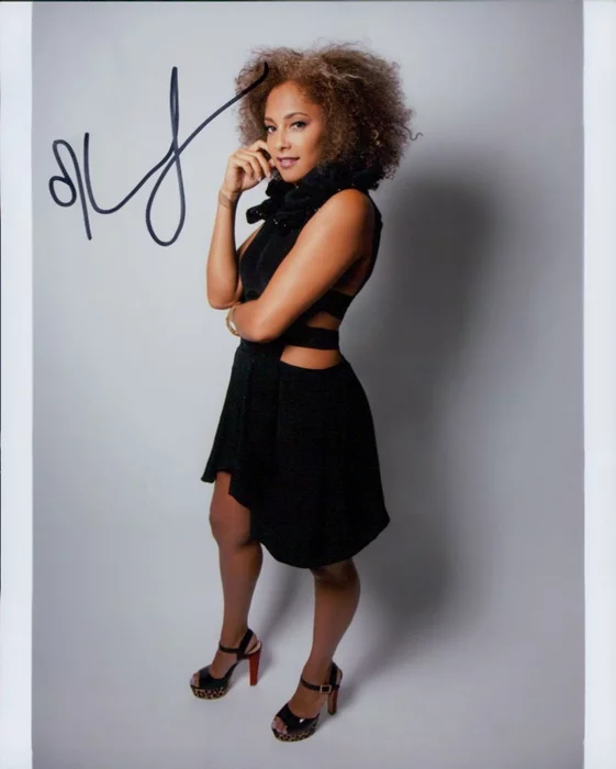 Amanda Seales autograph