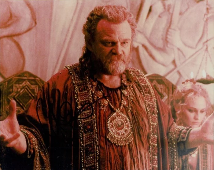 Brendan Gleeson autograph