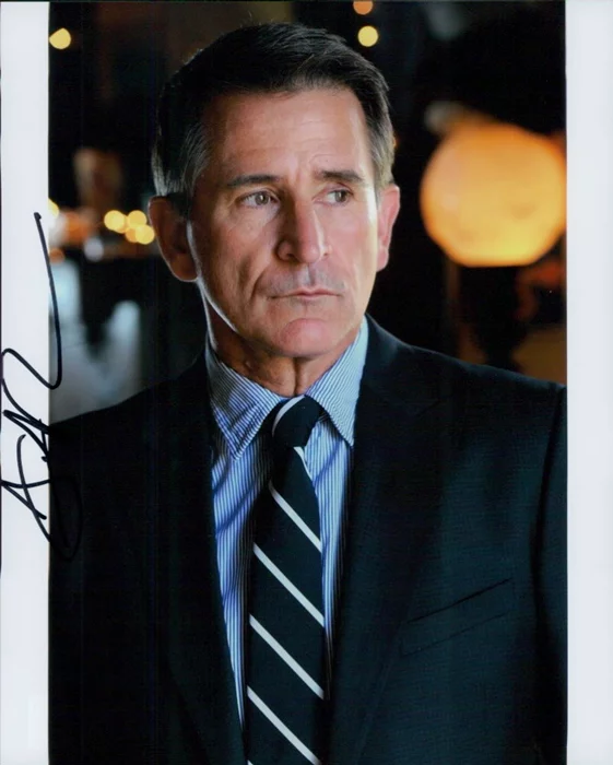 Anthony LaPaglia autograph
