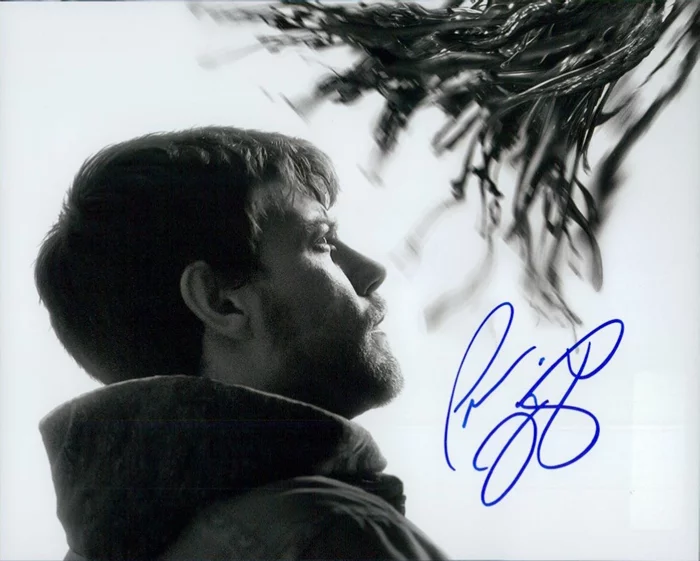 Patrick Fugit autograph