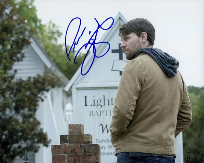 Patrick Fugit autograph