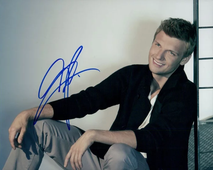 Nick Carter autograph