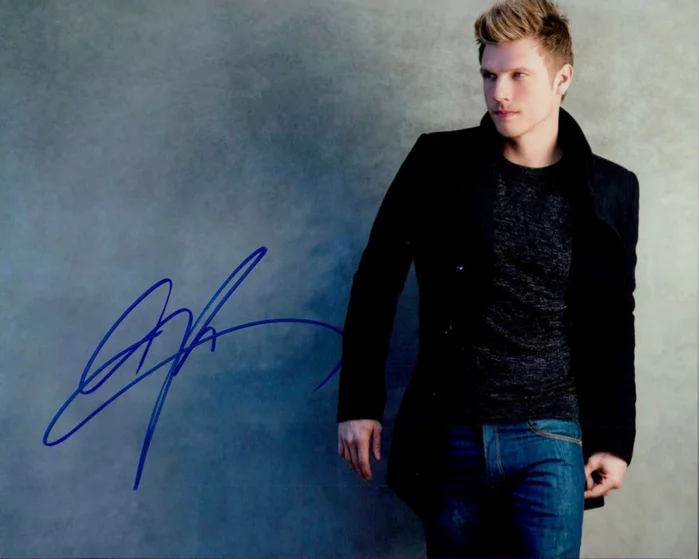 Nick Carter autograph