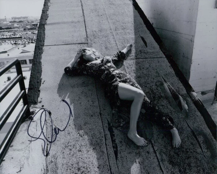 Shoshana Bean autograph