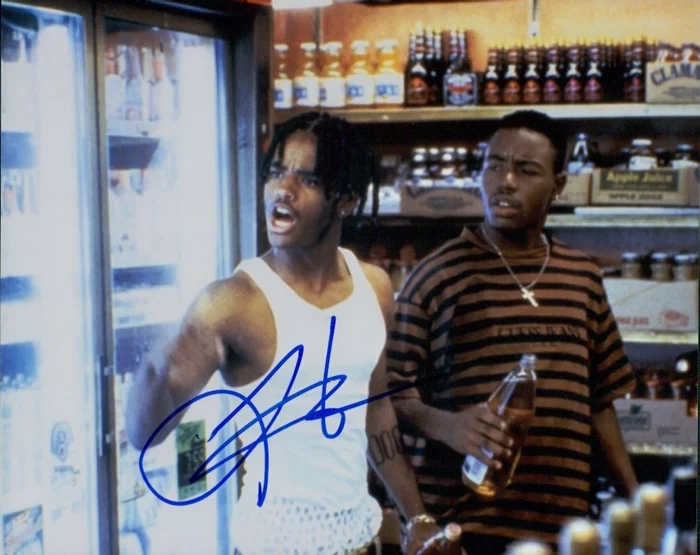 Larenz Tate autograph