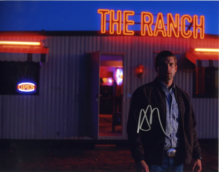 Alex Russell autograph