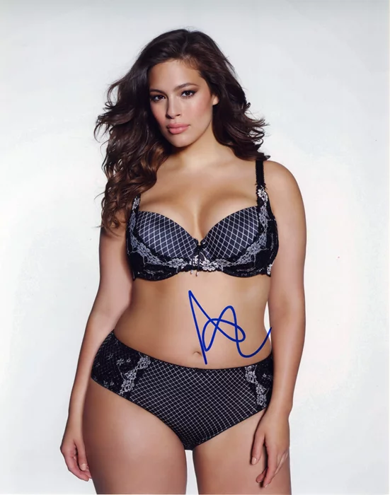 Ashley Graham autograph