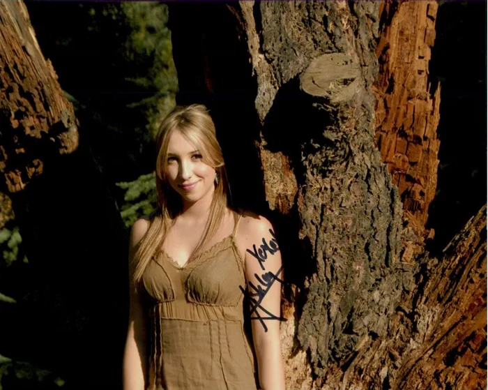 Ashley Edner autograph