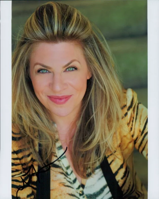 Sari Lennick autograph