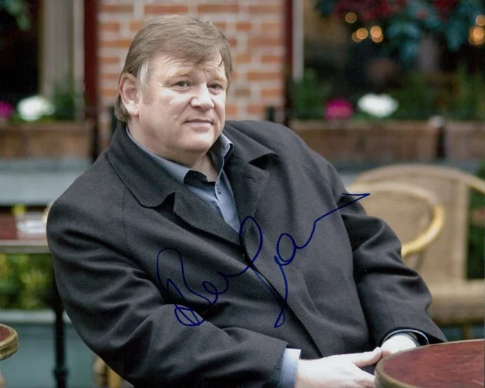 Brendan Gleeson autograph