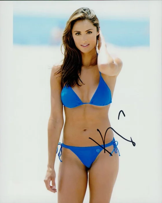 Katie Cleary autograph