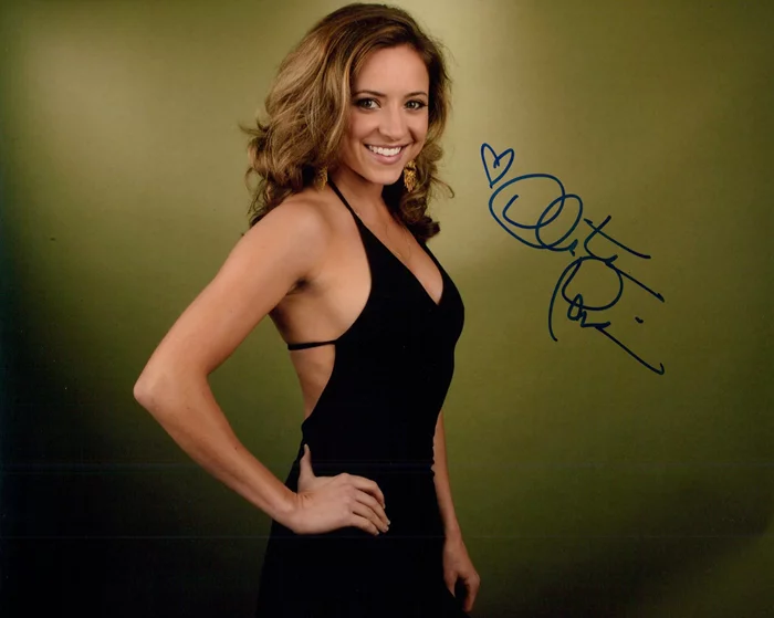 Christine Lakin autograph