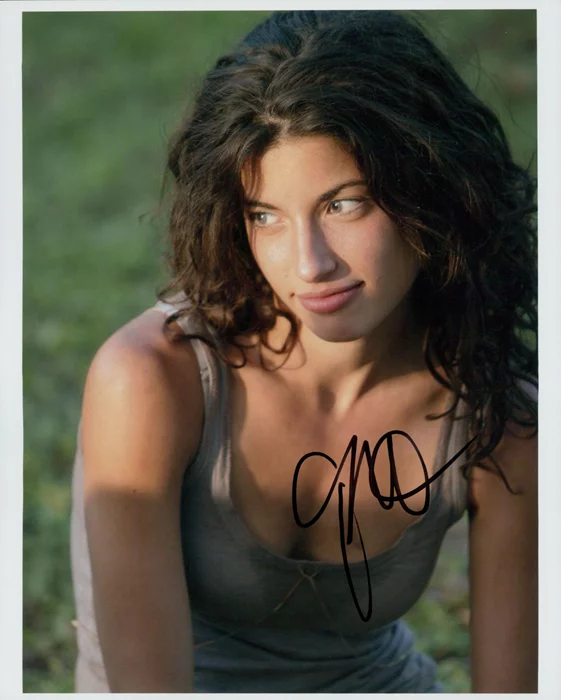 Tania Raymonde autograph