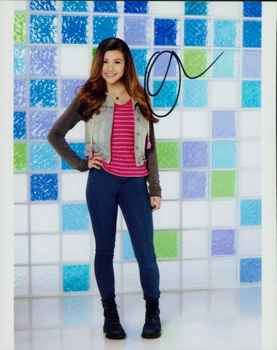 Olivia Stuck autograph