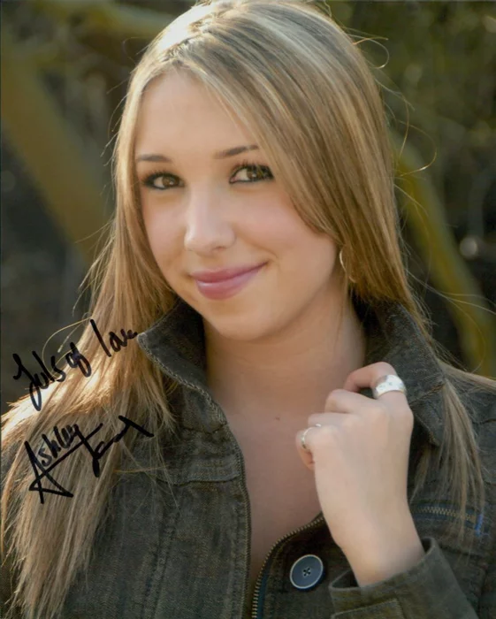 Ashley Edner autograph