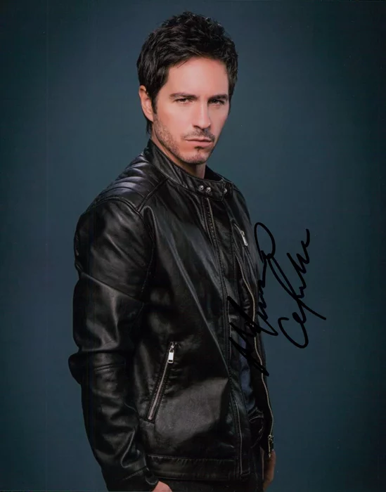 Mauricio Ochmann autograph
