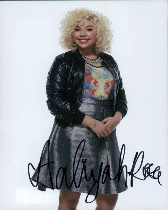 Aaliyah Rose autograph