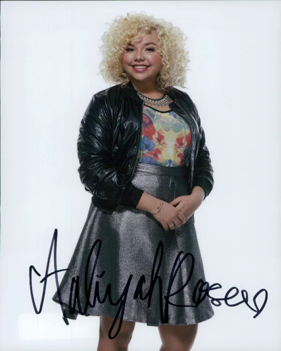 Aaliyah Rose autograph