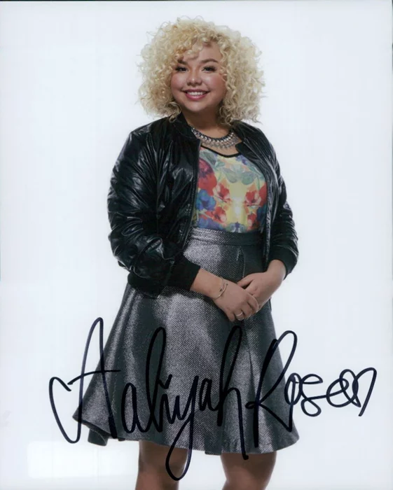 Aaliyah Rose autograph