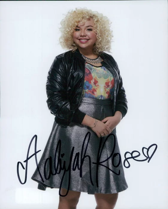 Aaliyah Rose autograph