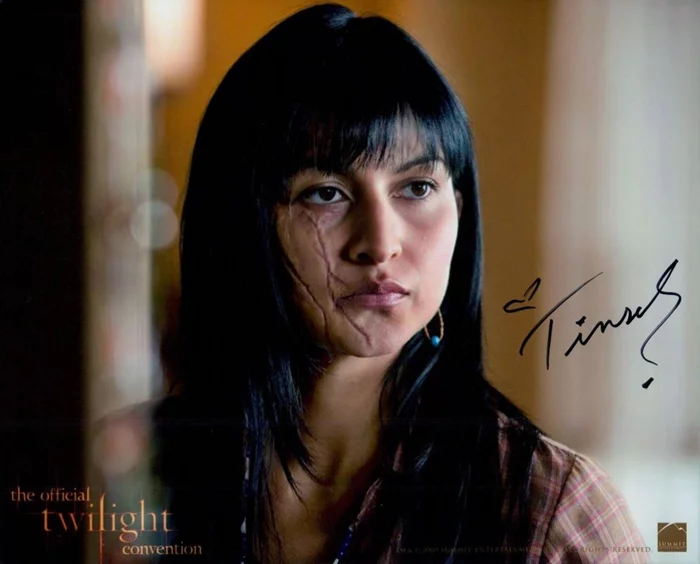 Tinsel Korey autograph